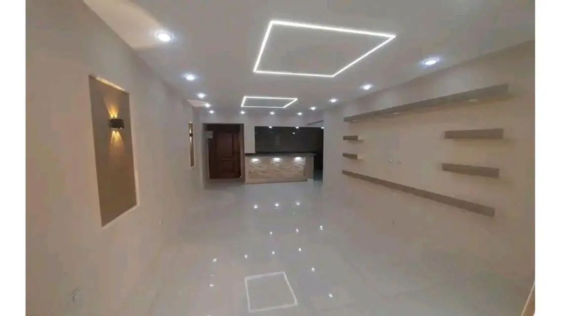 شقة مميزة للإيجار في قلب المدينة