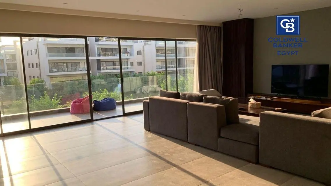 Luxurious Apartment for Sale in the Heart of Cairo