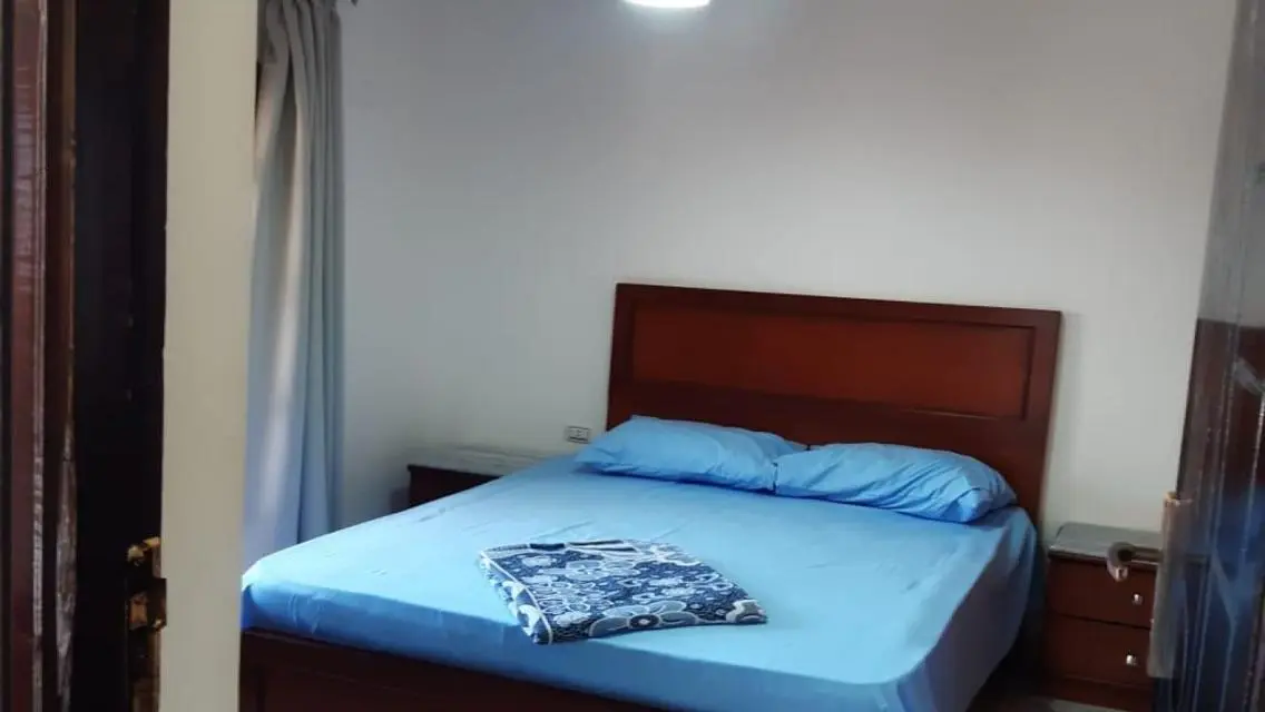 Luxury 3-Bedroom Apartment with Lake View and Shared Pool