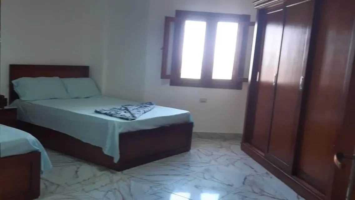 Luxury 3-Bedroom Apartment with Lake View and Shared Pool