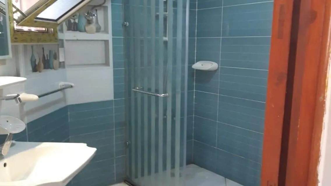Luxury 3-Bedroom Apartment with Lake View and Shared Pool