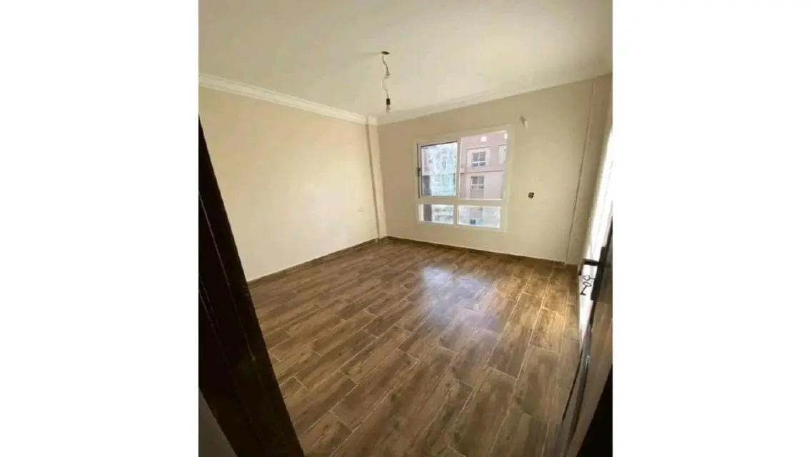 Luxury Apartment for Rent - 8643 sqm
