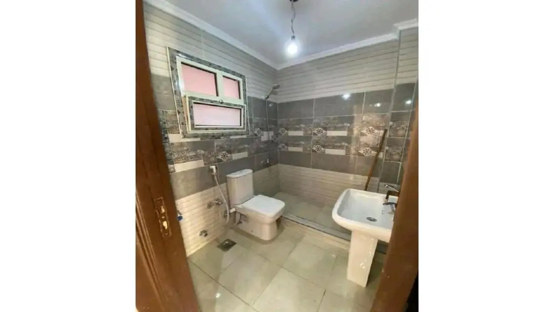 Luxury Apartment for Rent - 8643 sqm