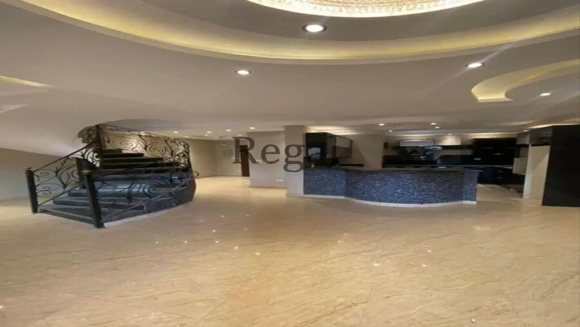 Luxury Duplex for Rent in Sheikh Zayed