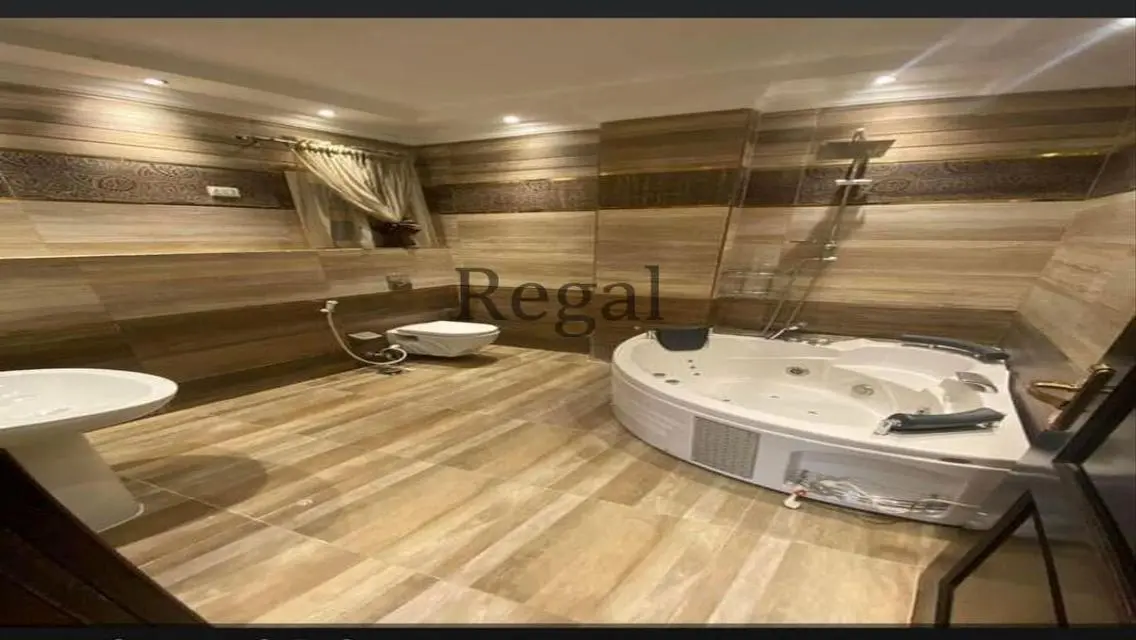 Luxury Duplex for Rent in Sheikh Zayed