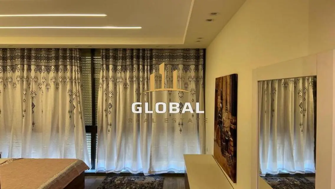 Stylish Apartment in Lakes Area - Code: 126-1422