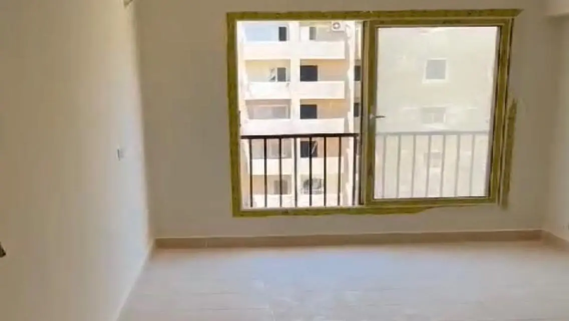 شقة فاخرة للبيع في NU1074