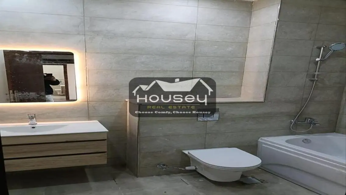 Choose Comfort with Housey