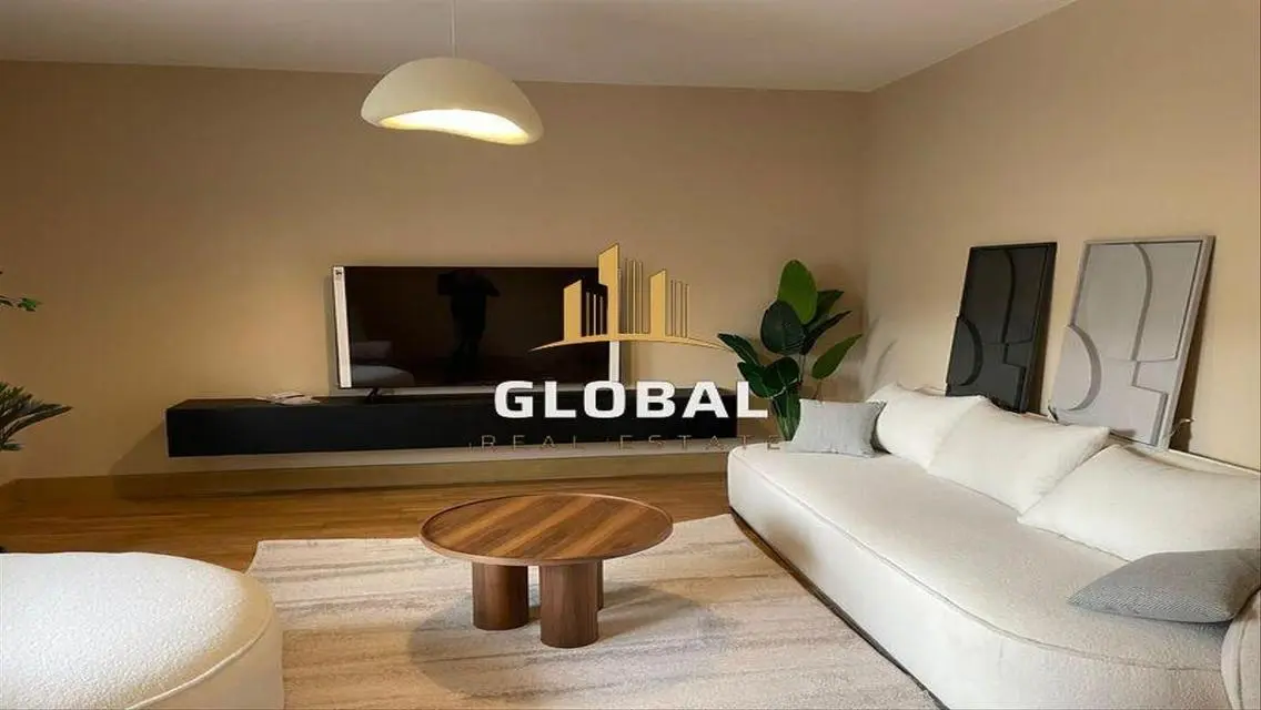 Stunning Apartment in Prime Location for 100000