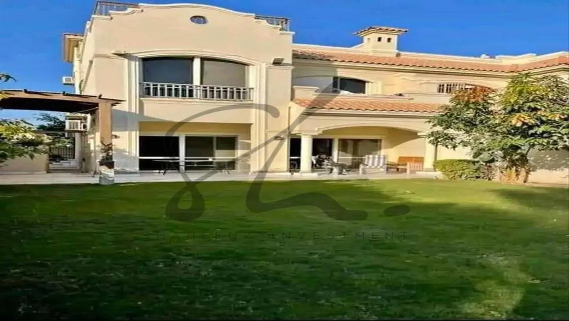 Luxury Villa for Sale with Spacious Design