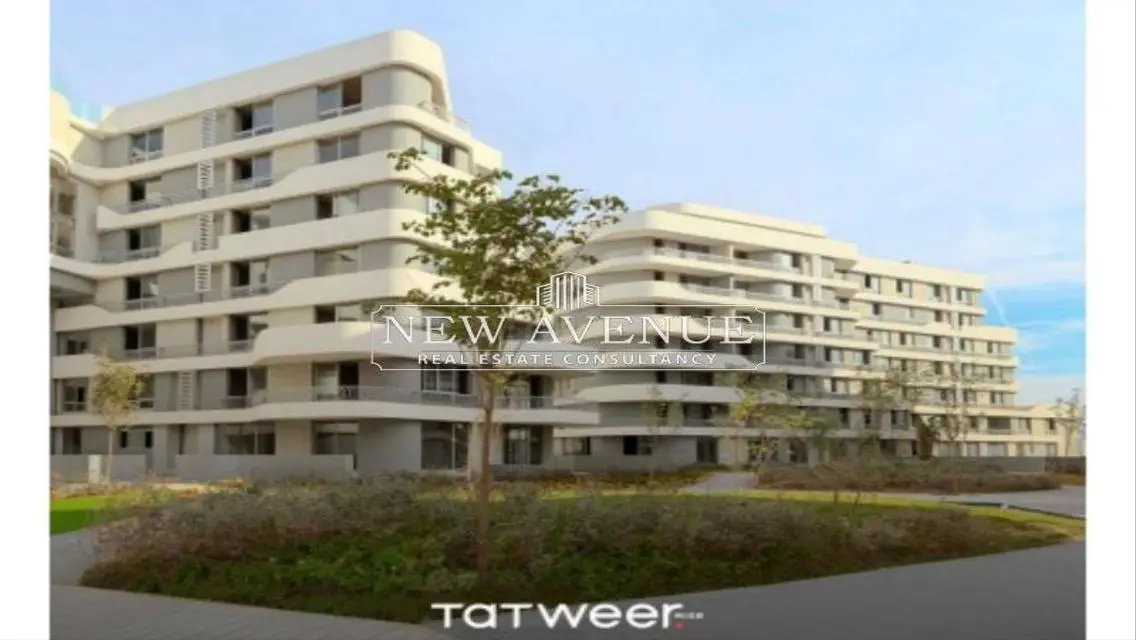 Luxury Apartment with Private Garden in Prime Location