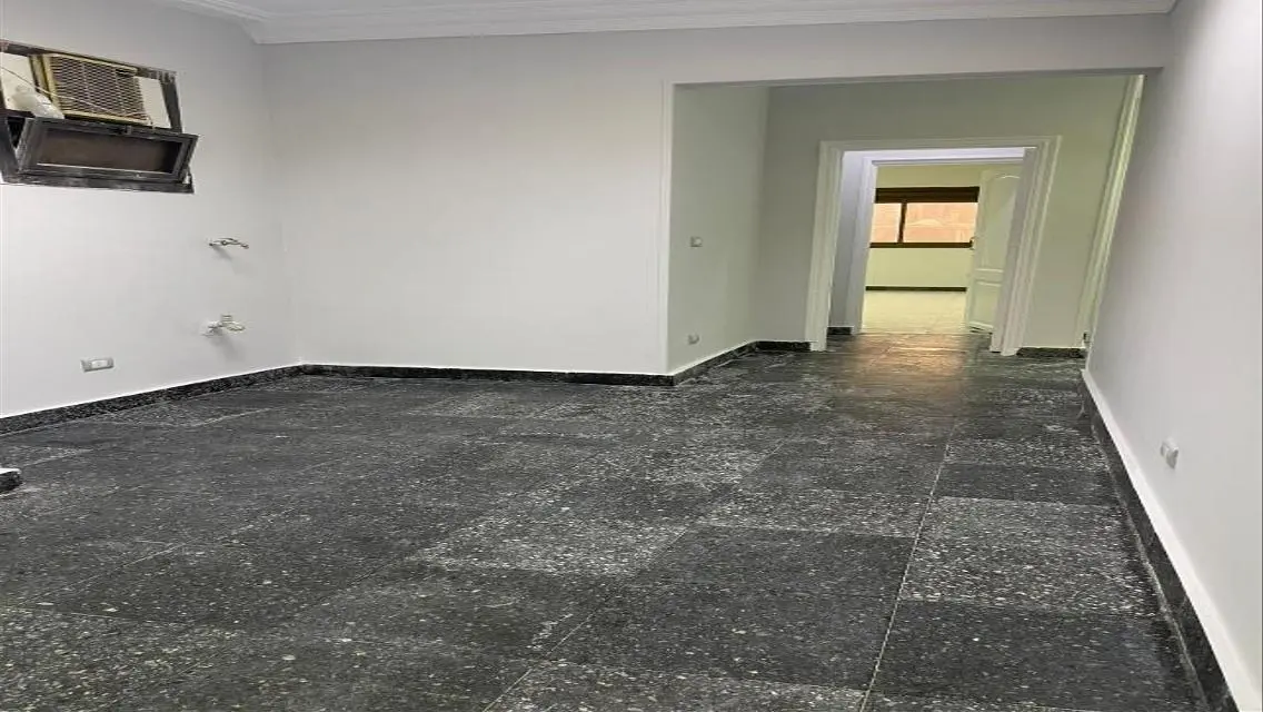 فرصة استثمارية في عقار متميز