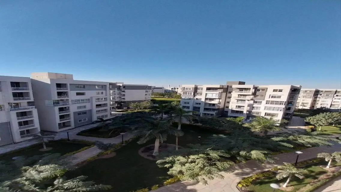 Luxurious 140 sqm Apartment for Sale in B10