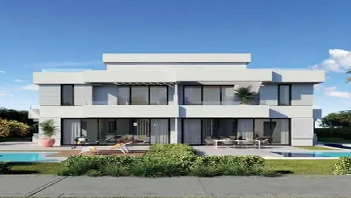 Luxurious Villa with Private Garden and Stunning Views
