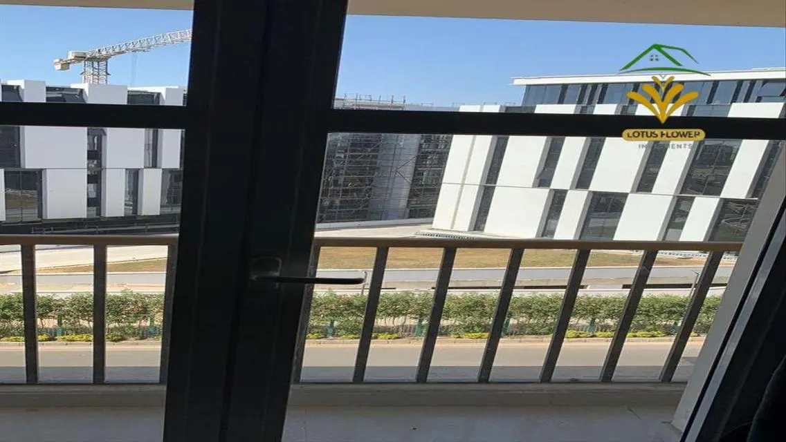 Luxury Apartment for Sale with 465 Meter Space and Premium Amenities
