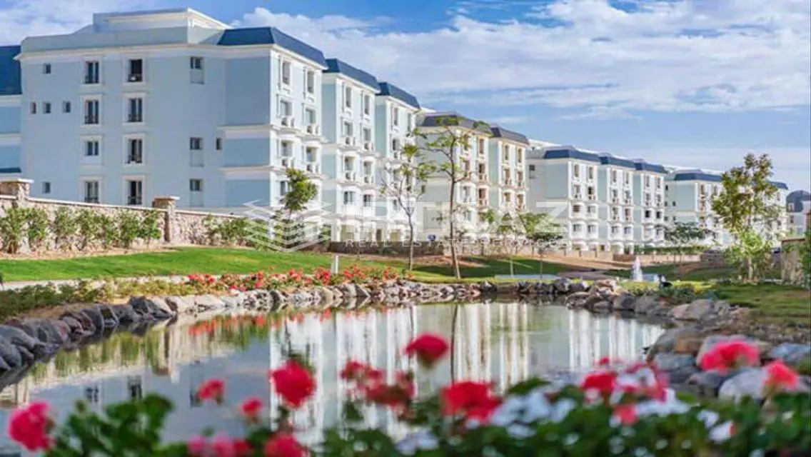 Luxury Apartment in Mountain View Hyde Park 5