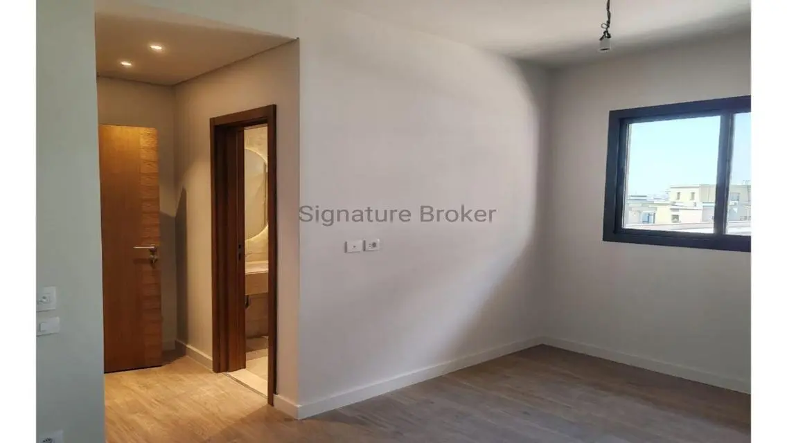 V-Residence - Luxury Villas for Rent