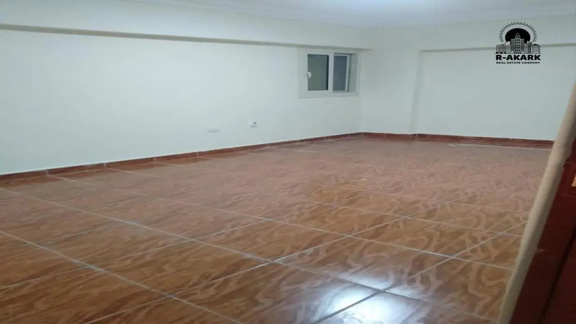 شقة متميزة للإيجار بمساحة 120 متر