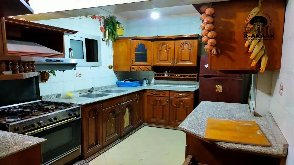 Luxury Apartment for Rent with Maid Room