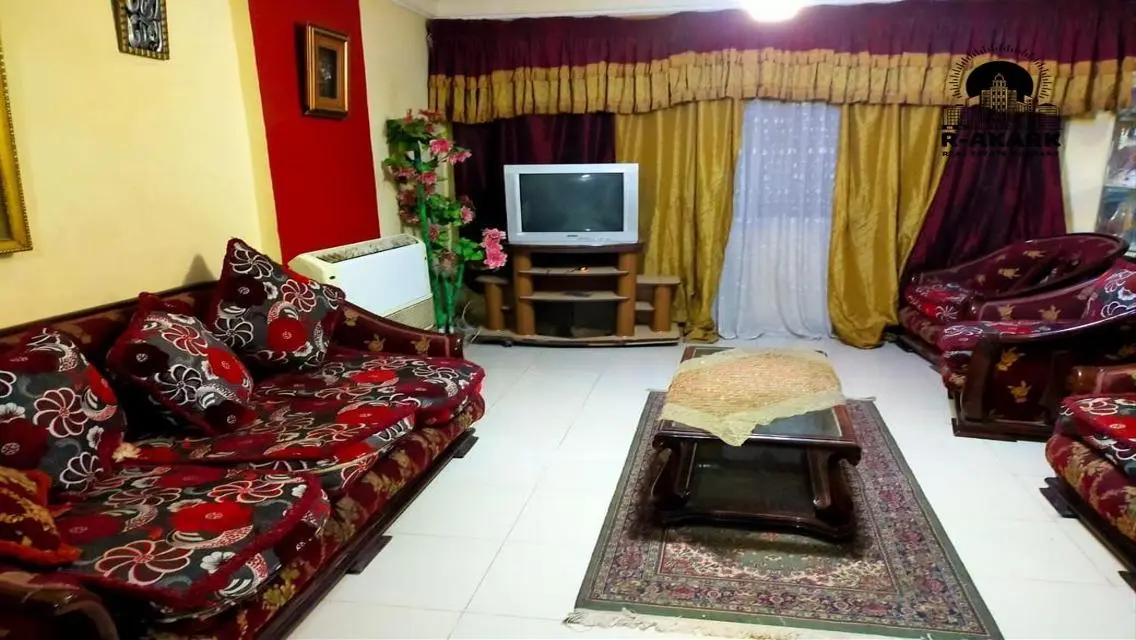 Luxury Apartment for Rent with Maid Room