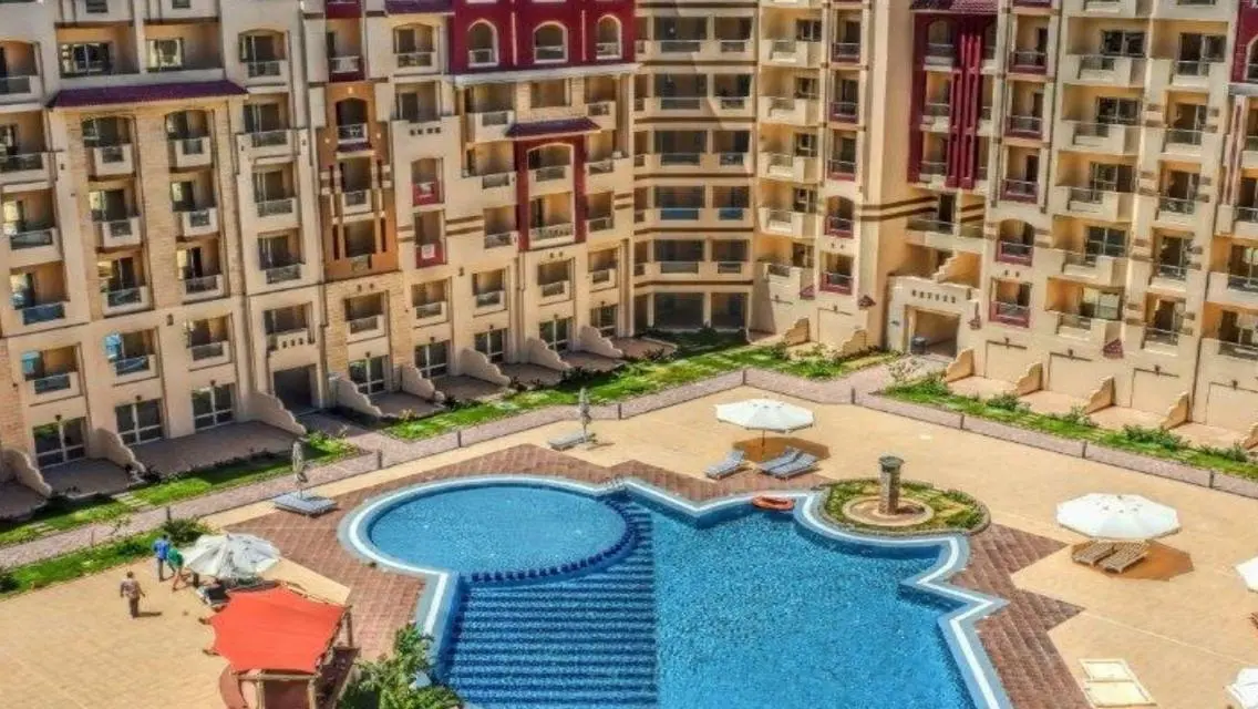 شقة فاخرة بـ 51 متر مطلة على بحيرات