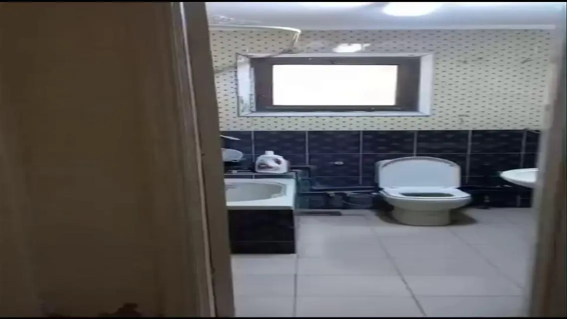 فرصة استثمارية رائعة بمساحة 150 متر مع شرفة
