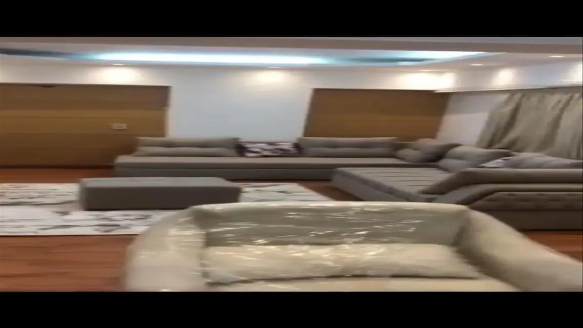 شقة فاخرة للإيجار بمساحة مميزة