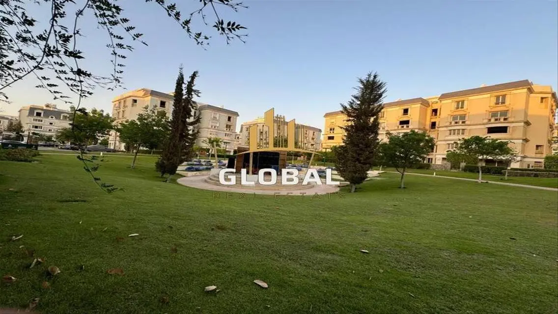 شقة فاخرة للبيع بسعر مغري في موقع متميز
