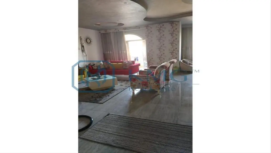 -220- Luxury Apartment for Sale