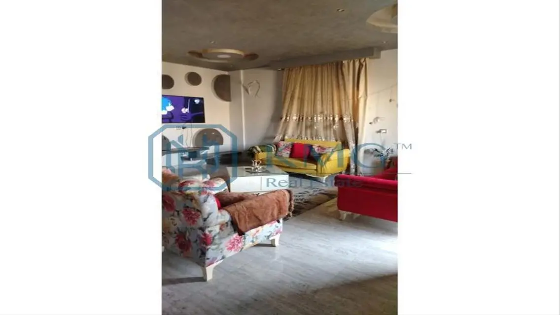 -220- Luxury Apartment for Sale