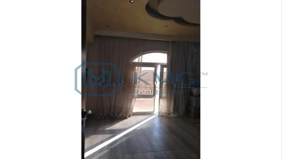 -220- Luxury Apartment for Sale