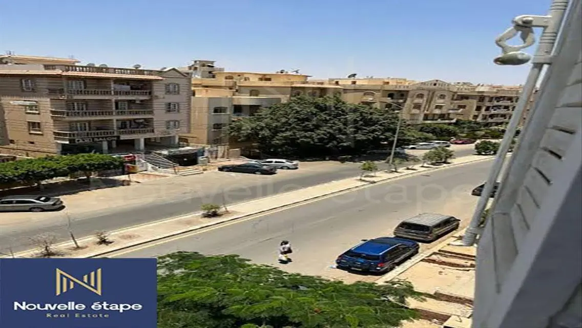 شقة فاخرة للبيع في 6 أكتوبر - مساحتها 360م²
