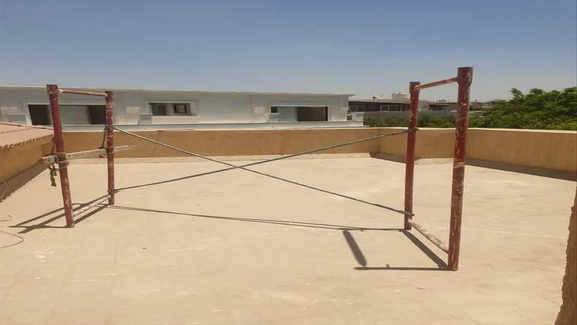 منزل مميز بخدمات فاخرة للبيع