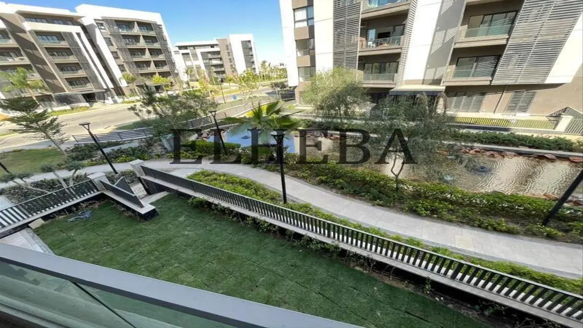 Open-Air Mall for Sale in Craft Zone