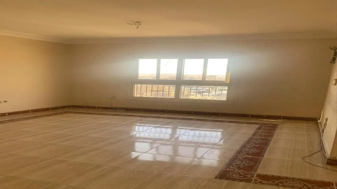شقة فاخرة للإيجار بأسعار معقولة