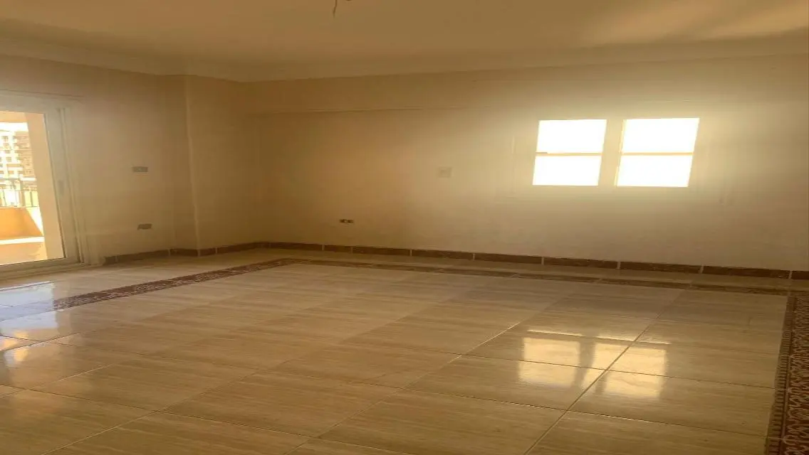 شقة فاخرة للإيجار بأسعار معقولة