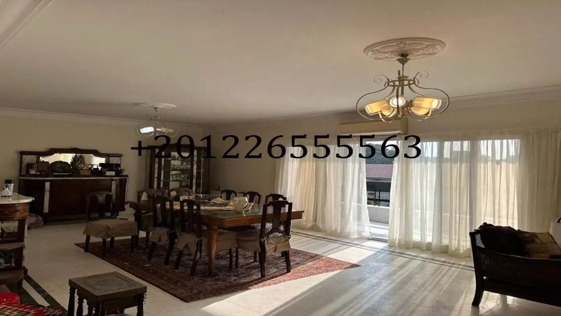 Luxury Apartment for Sale Overlooking Lakes