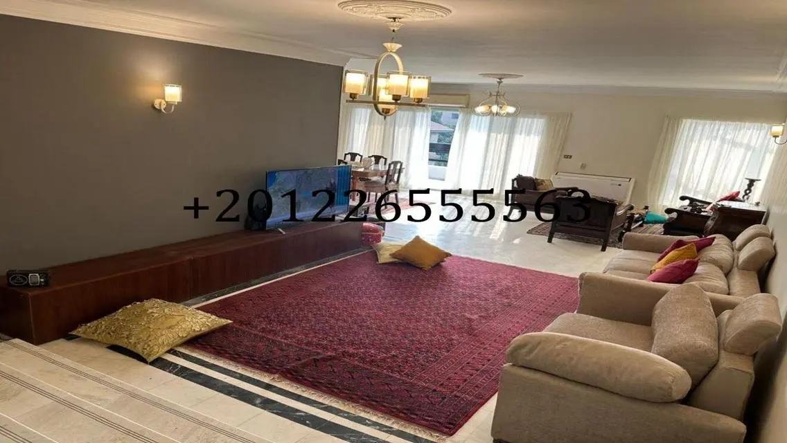 Luxury Apartment for Sale Overlooking Lakes