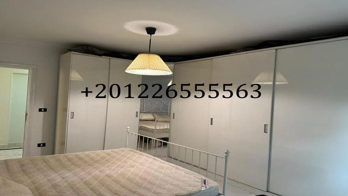 Luxury Apartment for Sale Overlooking Lakes