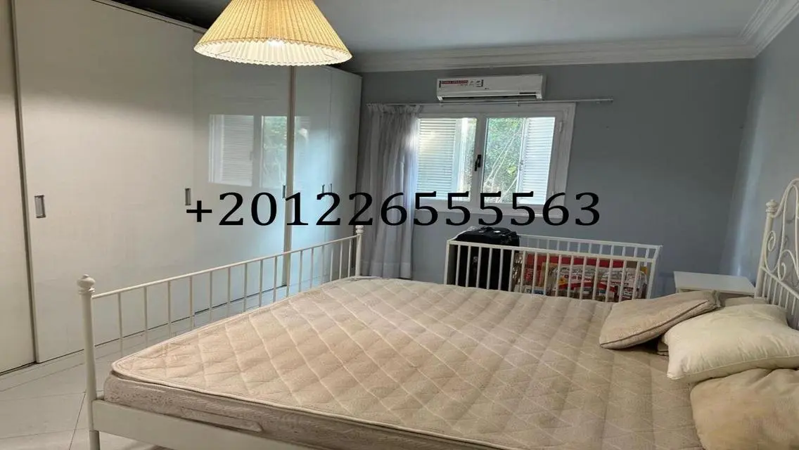 Luxury Apartment for Sale Overlooking Lakes