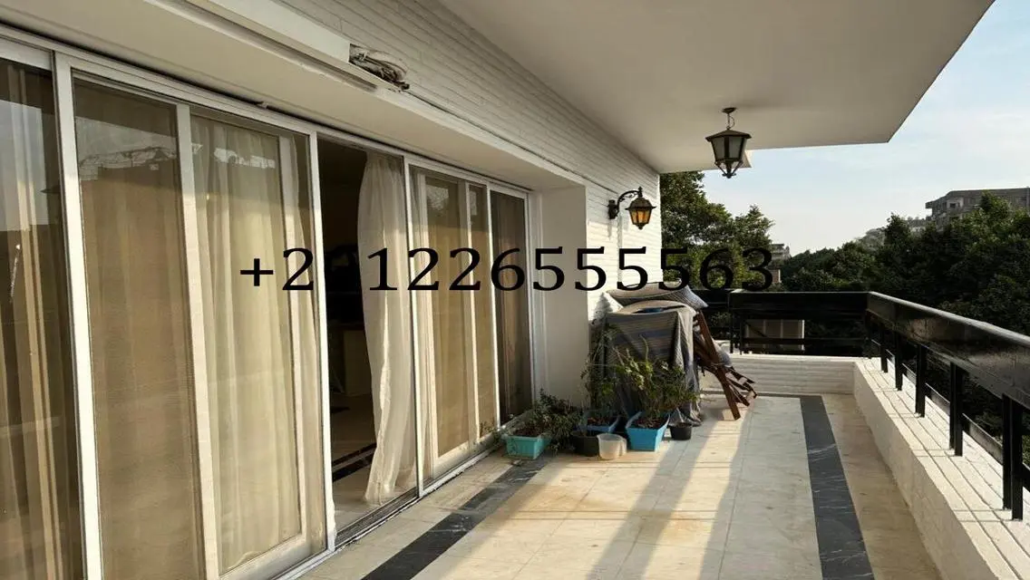 Luxury Apartment for Sale Overlooking Lakes