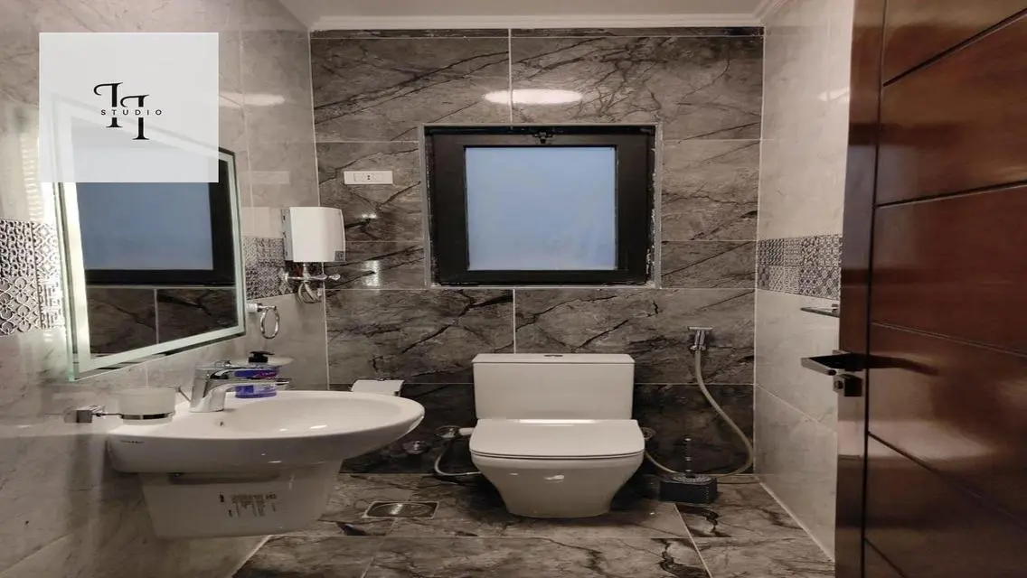 Luxury Apartment for Sale near AUC