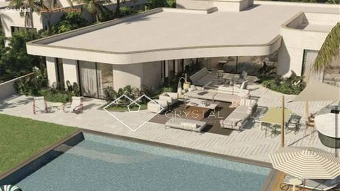 Luxurious Apartment with Lake View