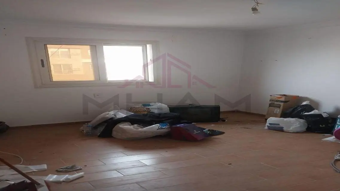 Apartment for Sale in RG0125 - 130 Sq. M