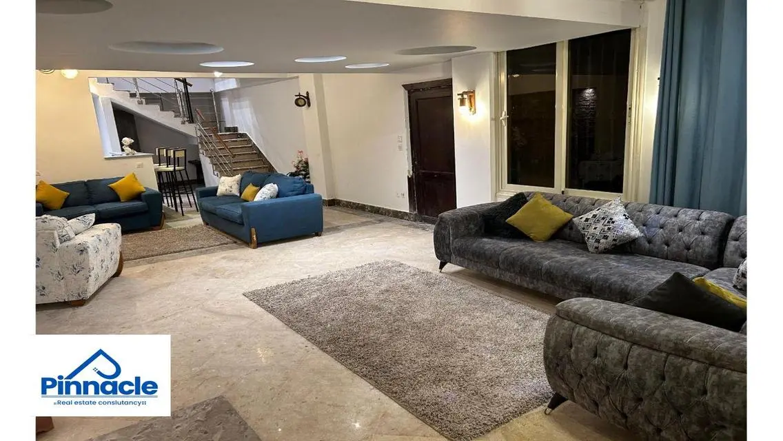 Luxury Apartment of 550 Square Meters with Balcony and Security Guard