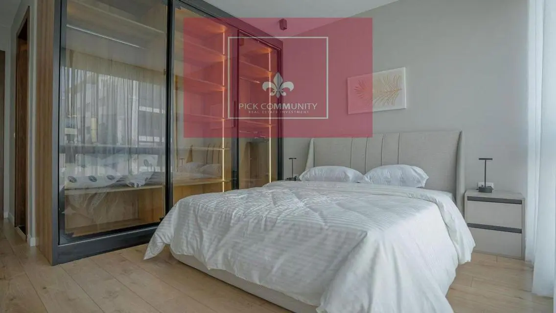 Luxury Apartment with 1500 sqm Space
