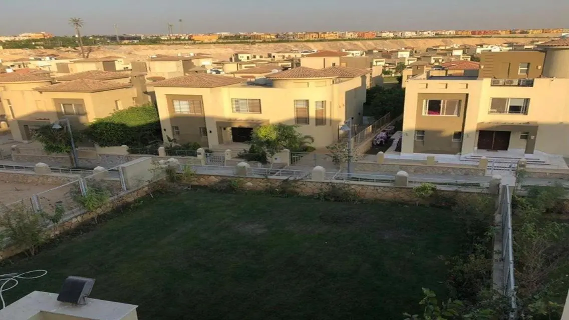 Stunning House for Sale on 450 sqm in Prime Location