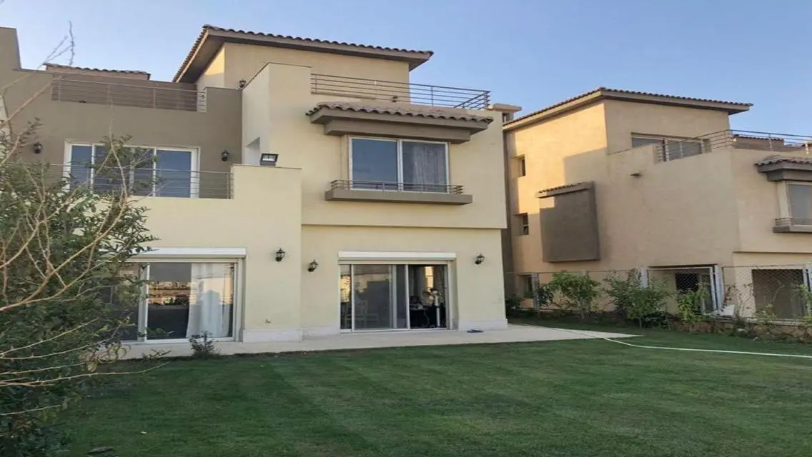 Stunning House for Sale on 450 sqm in Prime Location
