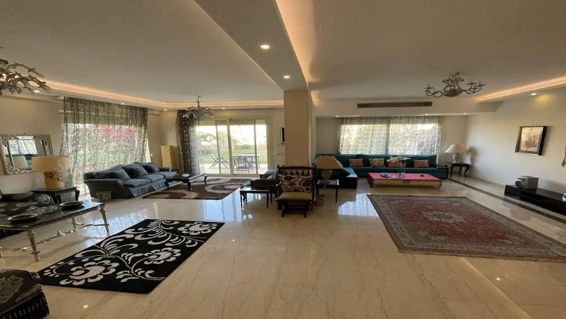 Stunning House for Sale on 450 sqm in Prime Location
