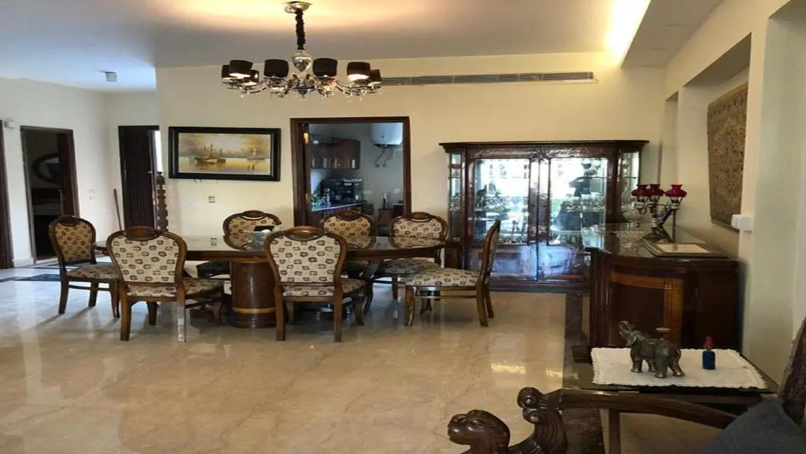 Stunning House for Sale on 450 sqm in Prime Location